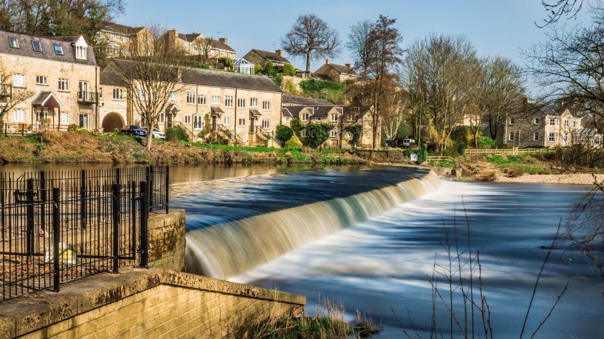 Large 4 Bedroom Home In Boston Spa Village In-Between York, Harrogate And Leeds, Sleeps 9 Экстерьер фото