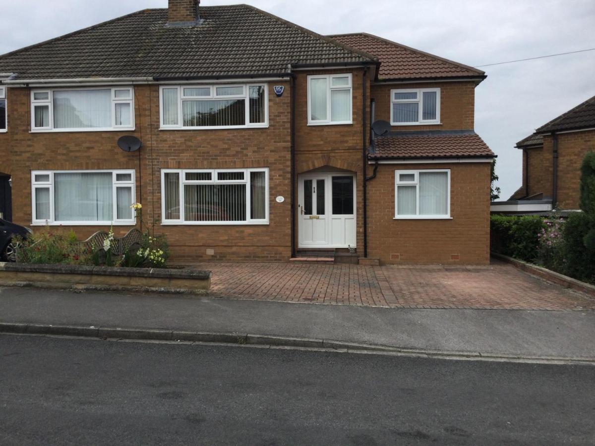 Large 4 Bedroom Home In Boston Spa Village In-Between York, Harrogate And Leeds, Sleeps 9 Экстерьер фото